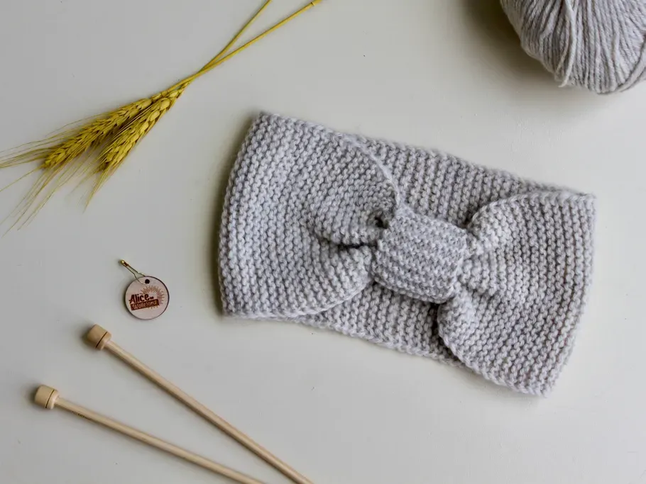 Gestricktes Strinband