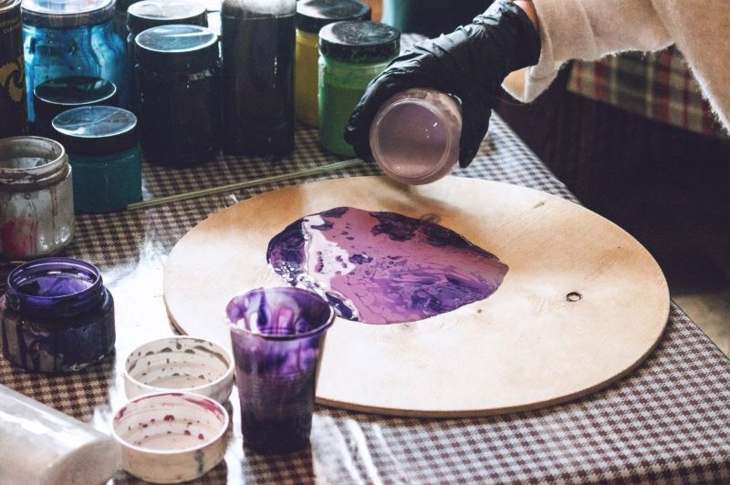 acrylic pouur.jpg