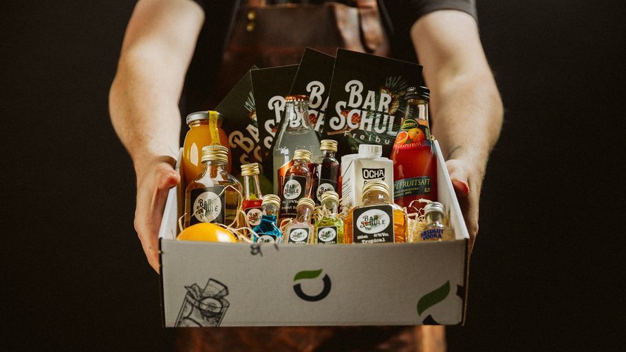 geschenkbox-mit-getraenken-6rm354d7jpg.jpg