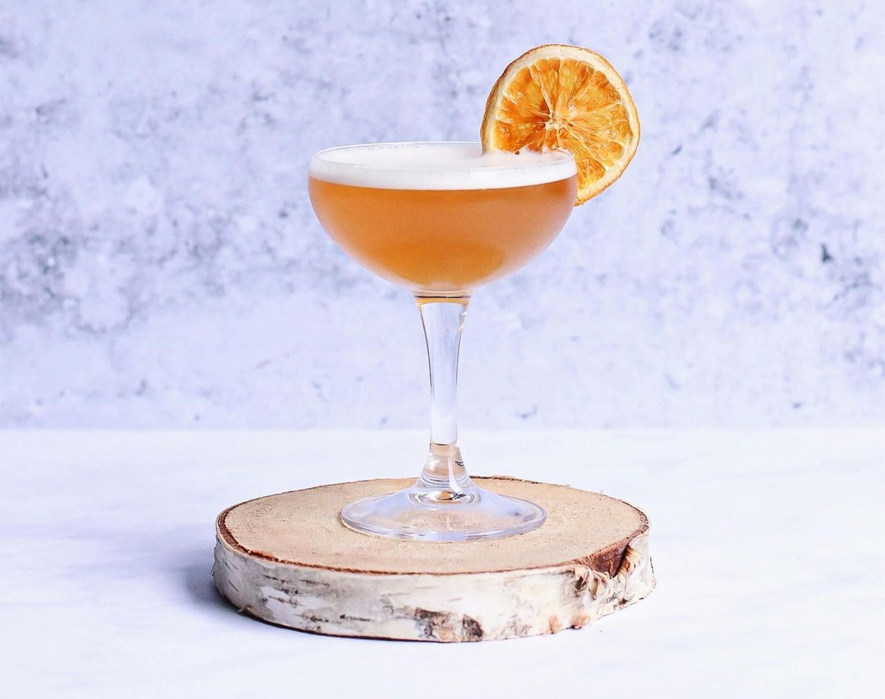 Whisky-Sour in einem Glas.